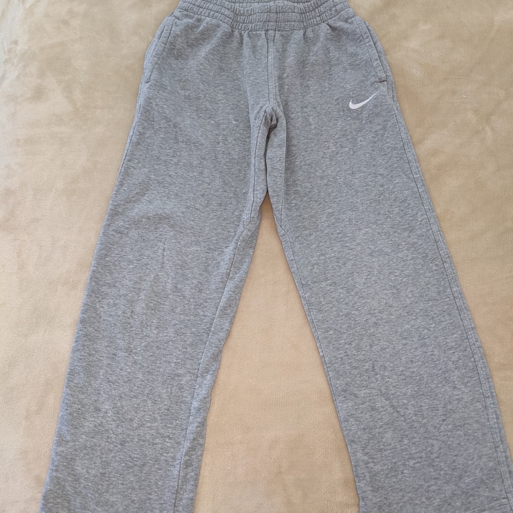 Nike boys sweatpants